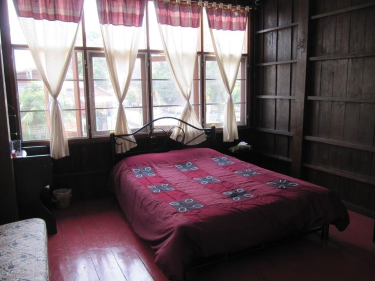 Samlanjed Guesthouse チエンマイ エクステリア 写真