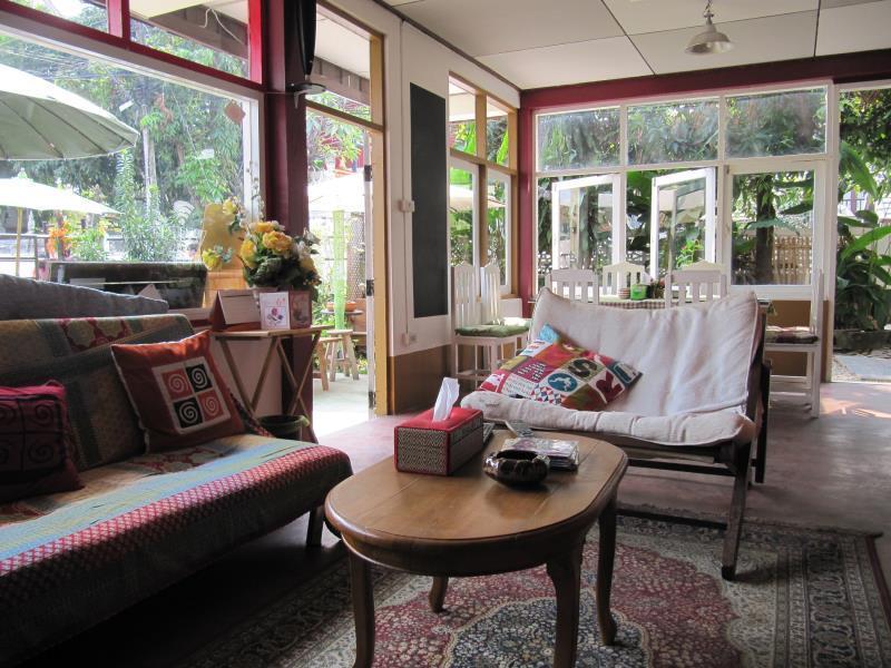 Samlanjed Guesthouse チエンマイ エクステリア 写真