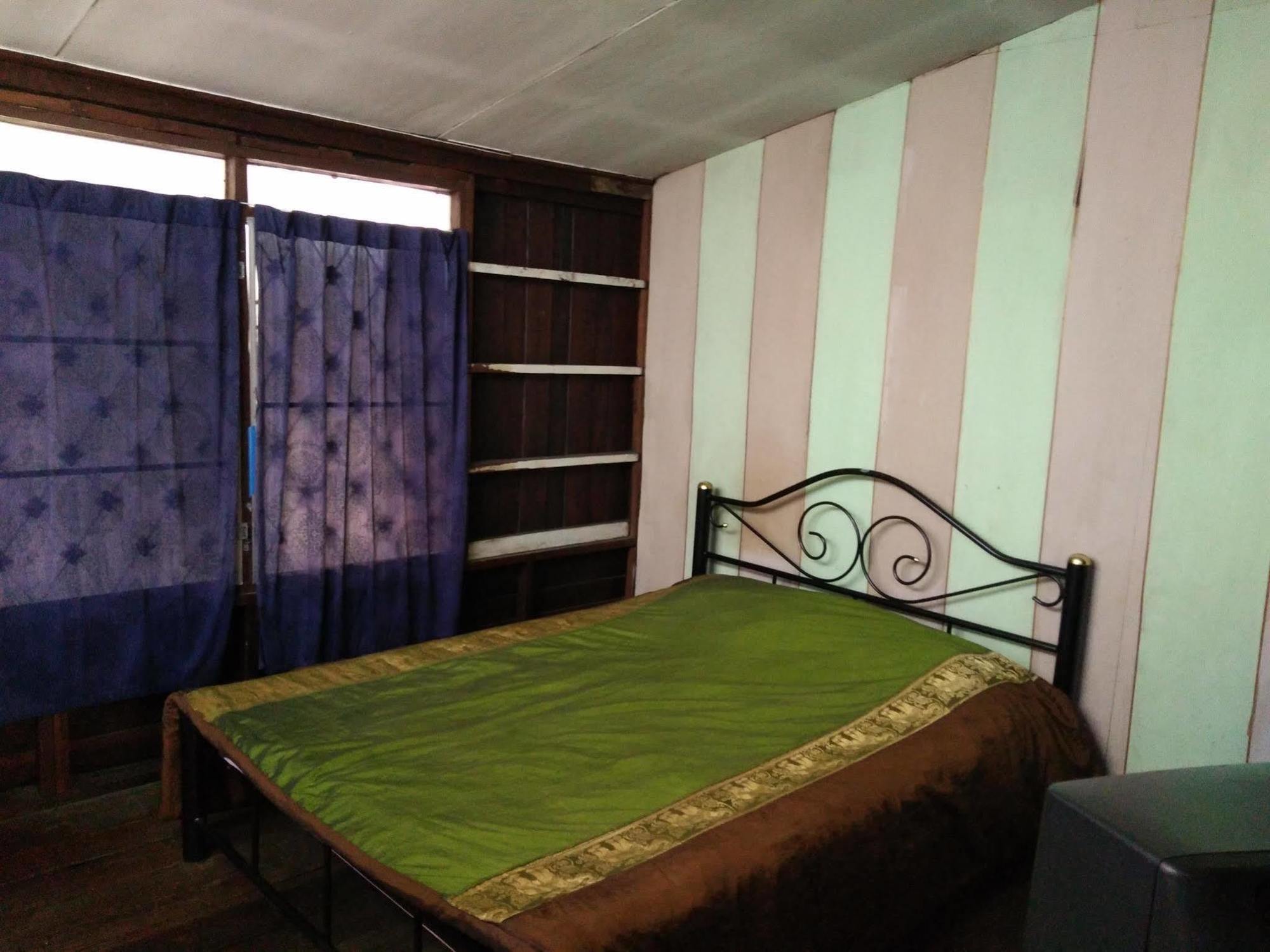Samlanjed Guesthouse チエンマイ エクステリア 写真